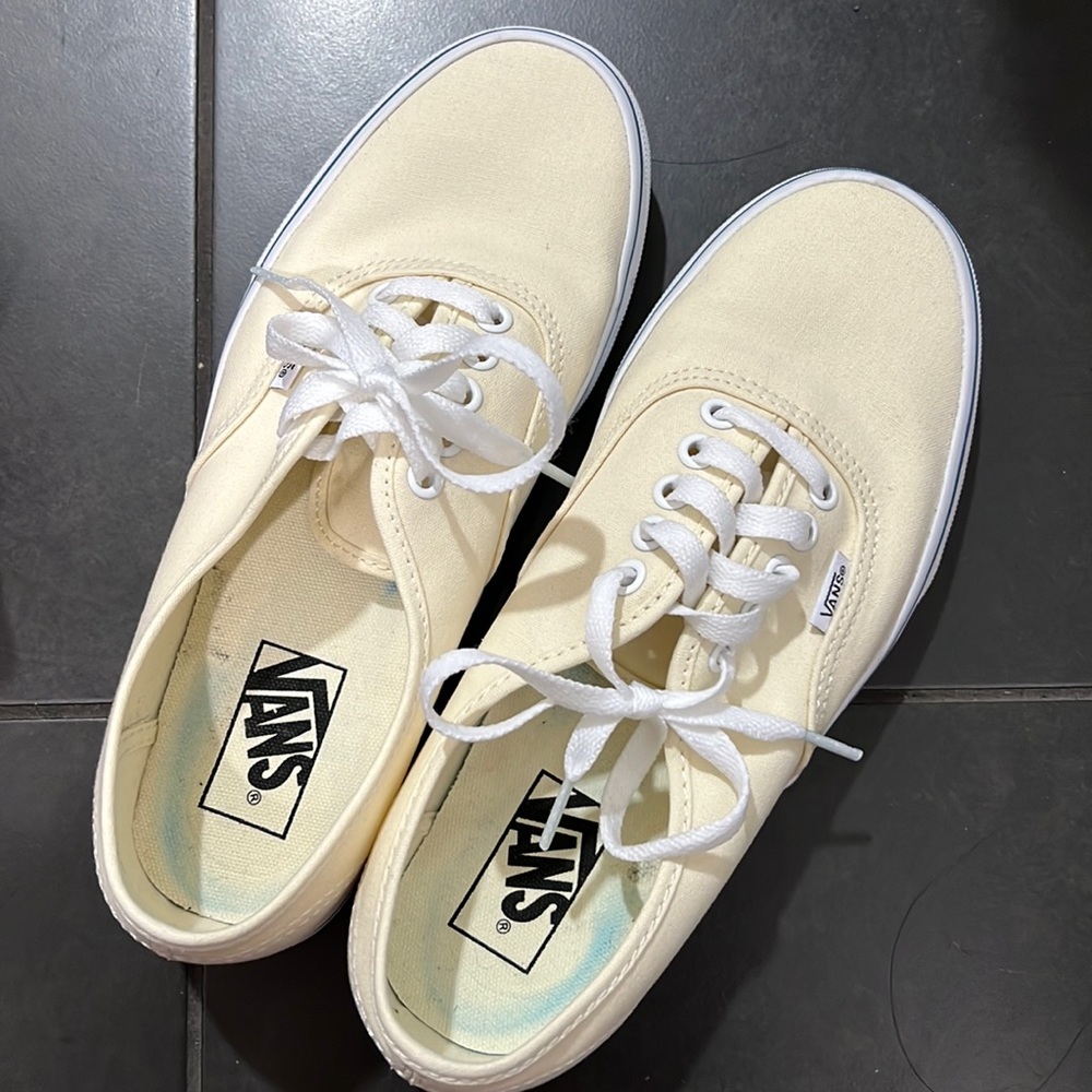 🇯🇵 WOMENS VANS AUTHENTIC CANVAS SHOES WHITE